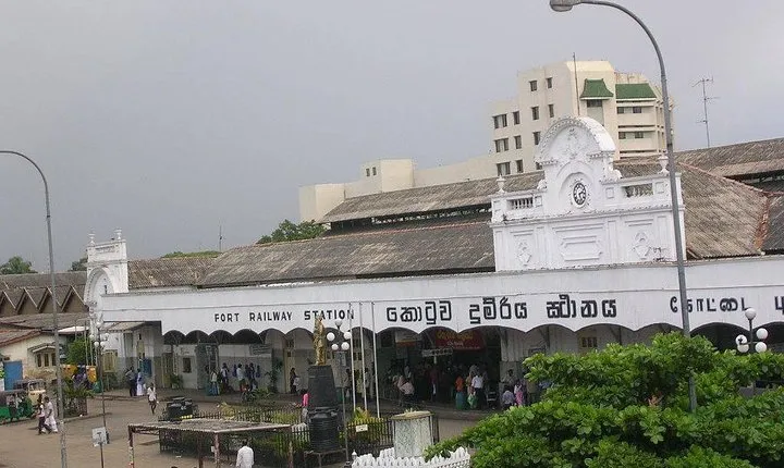 Colombo to Kandy Train Tickets (Reserved Seats)
