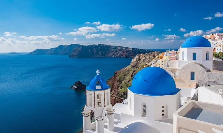  6 Day Private Tour Athens & Santorini to Discover Greece's Charm