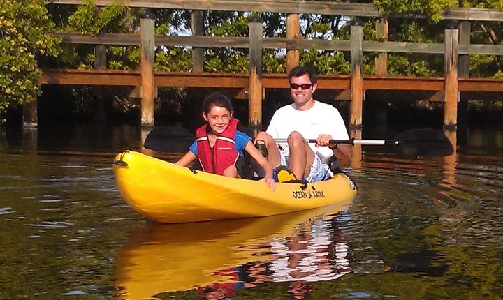 Guided Kayak Tour with Manatee & Dolphin Sightings