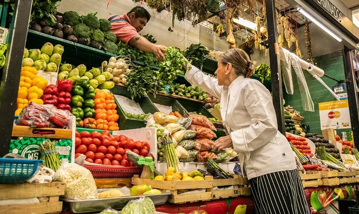 Market Tour and Home Cooking Class in Mexico City with Margarita