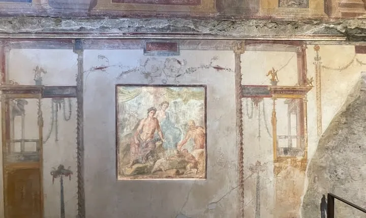2 Hours Guided Pompeii Tour with Skip The Line Ticket Entry