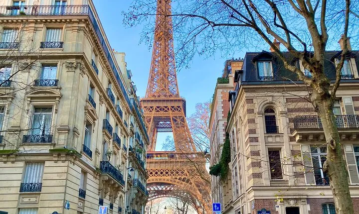 Group Eiffel Summit Tour By Lift