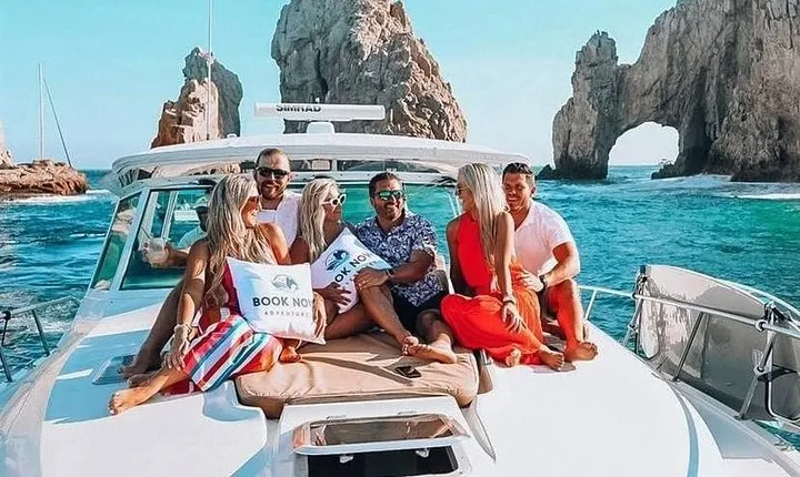 Private Yacht Cruise 4 Hour- Snorkeling & Paddle Boarding