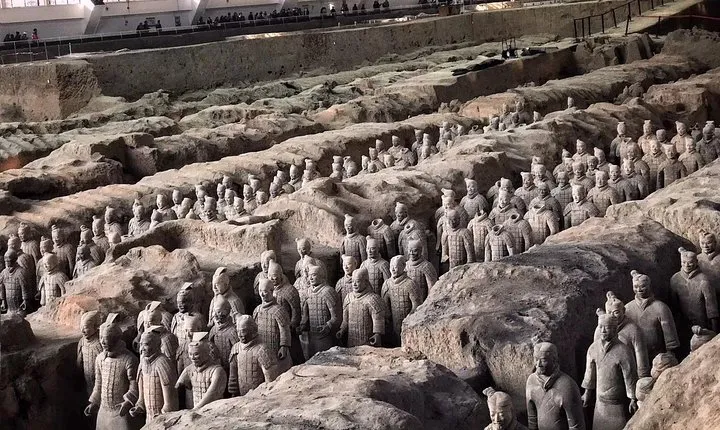 Mini Group: Daily VIP Xian Terracotta Warriors and City Discovery Tour