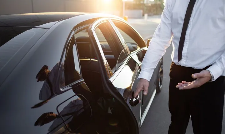 Geneva Airport to Lucerne or Lucerne to Geneva Airport Transfer