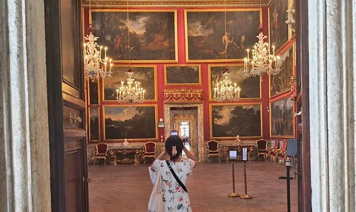 Doria Pamphilj Palace Gallery and Museum Private Tour with Local Guide