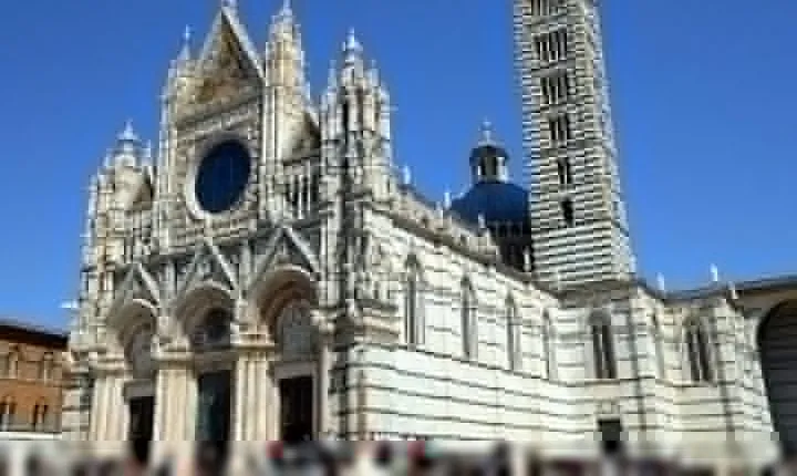 Half-day Private Walking Tour of Siena