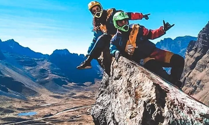 Death Road Bolivia Biking Tour