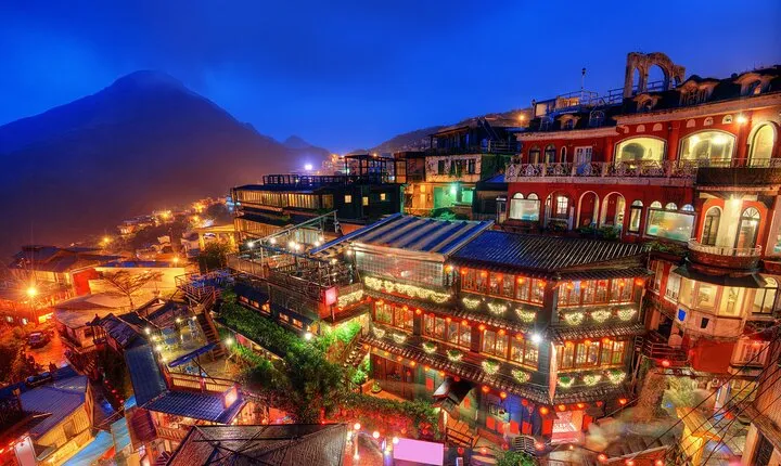 Keelung Shore Excursion: Jiufen & Shifen Sky Lantern Private Tour