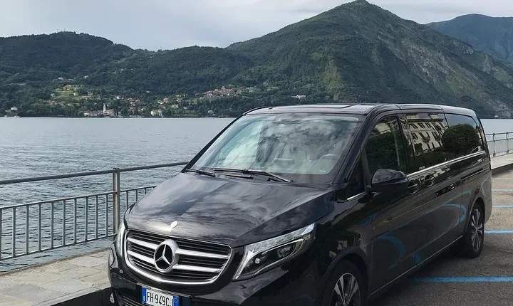 Luxury Transfer from ROME to POSITANO with stopover in Pompei or Mount Vesuvio