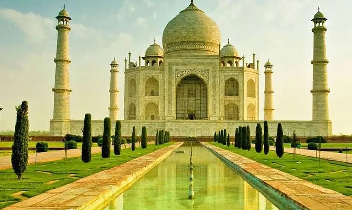 Taj Mahal Sharing Same Day Trip From Delhi Including all 