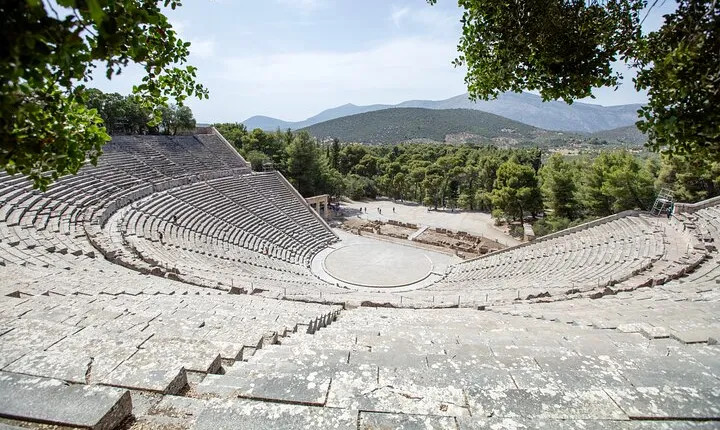 Sailing to Epidavros and Mycenae, Guided Tour and Wine Tasting 