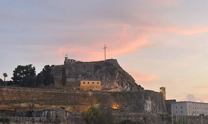Corfu: Private Sunset Cruise