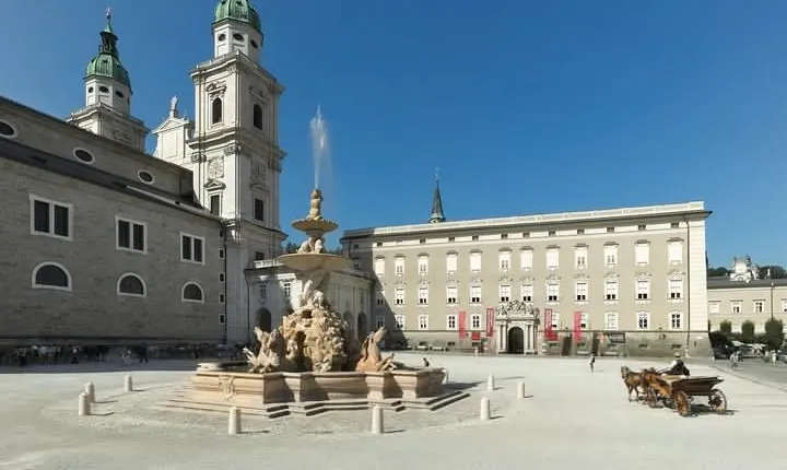Mirabell Garden & Salzburg Old Town Private Walking Tour 