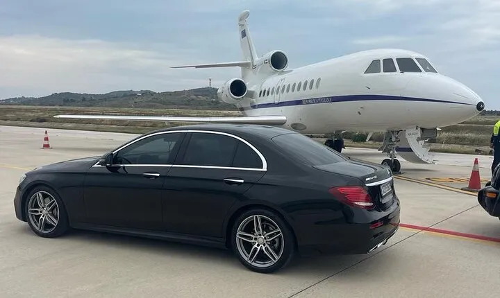 Athens Private Transfer from Airport to Port (vice versa)