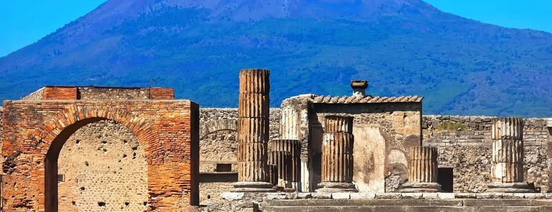Pompeii half-day tour from Rome with high speed train