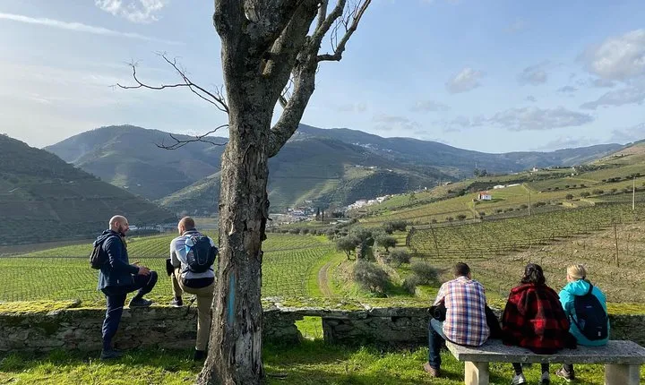 HIKING in the Douro Valley