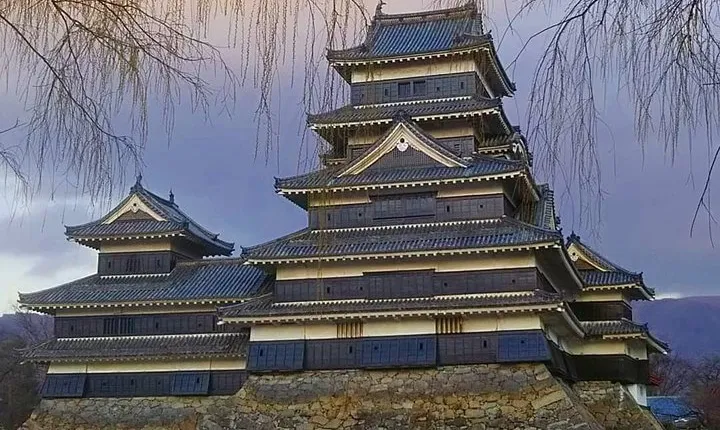 Matsumoto Discovery - Half Day Walking Tour