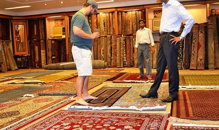 Private Full Day Shopping Tour in Agra
