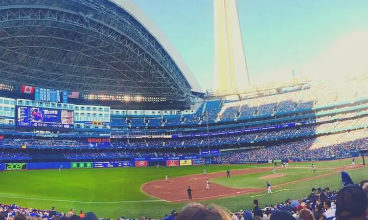 Toronto Blue Jays Baseball Game Ticket at Rogers Center