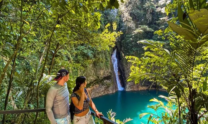 Nature and Waterfalls Tour to Finca Sacmoc