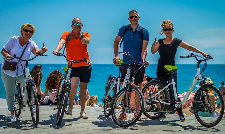 Private Barcelona E-Bike Photography Tour