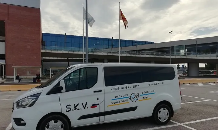 Transfer from Venice Airport to Trieste