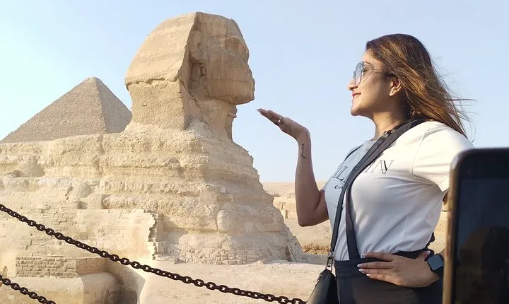 Pyramids of Giza private day tour Sakkara Memphis