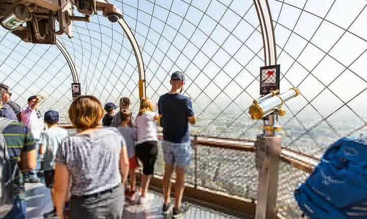 Eiffel Tower Small-Group Access to 2nd Floor by Elevator