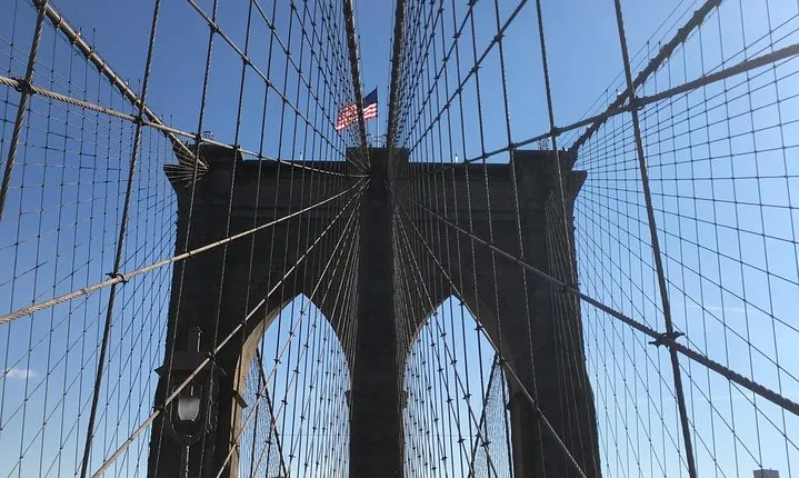 Private Walking Tour: Brooklyn Bridge and DUMBO
