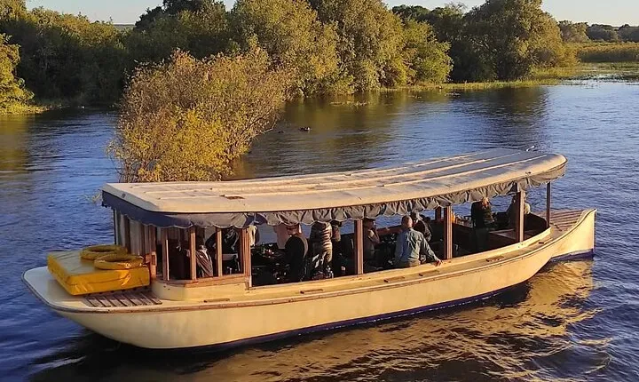 Luxury Sunset Boat Safari above the Victoria Falls