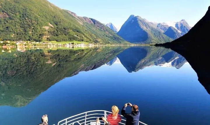 Guided Fjord & Glacier Tour - From BERGEN