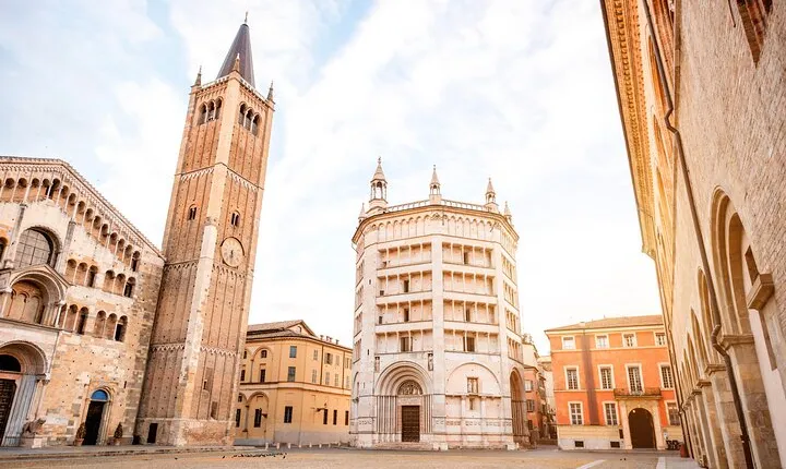 Private transfer from Milan to Parma with english speaking driver