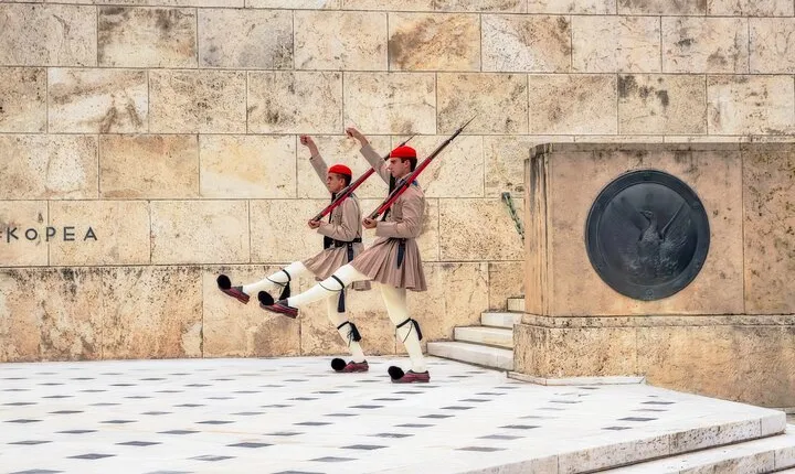 Athens Highlights: Private Tour, Acropolis & Museum tickets Incl.