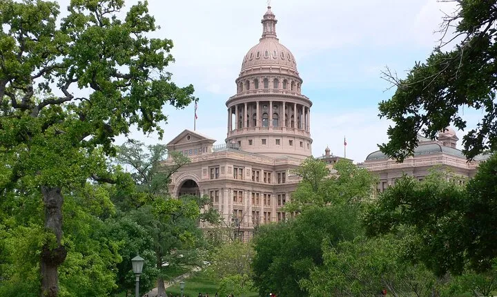Austin Scavenger Hunt Walking Tour and Game