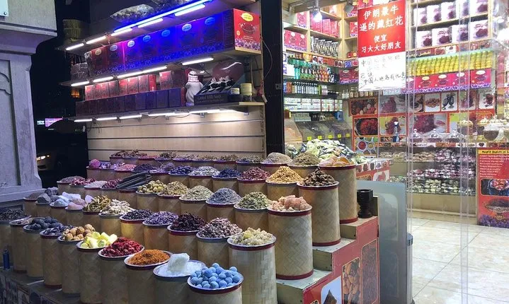 Dubai Spice, Gold, and Textile Souks Tour.