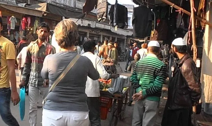 Agra Old City & Bazaar Tour, With Taj mahal & Fort.