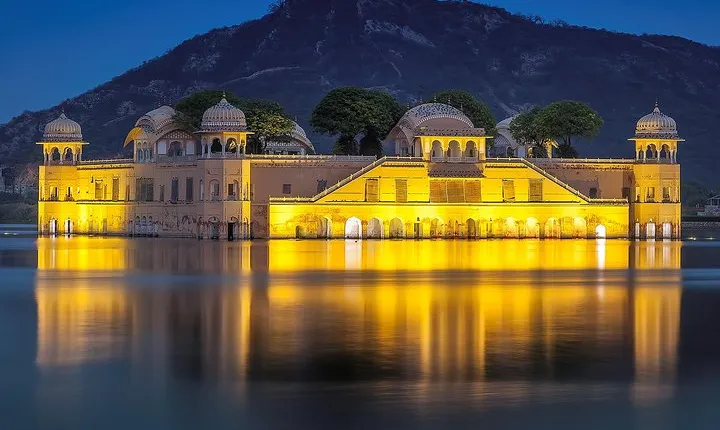 Private Jaipur Day Tour with Lunch