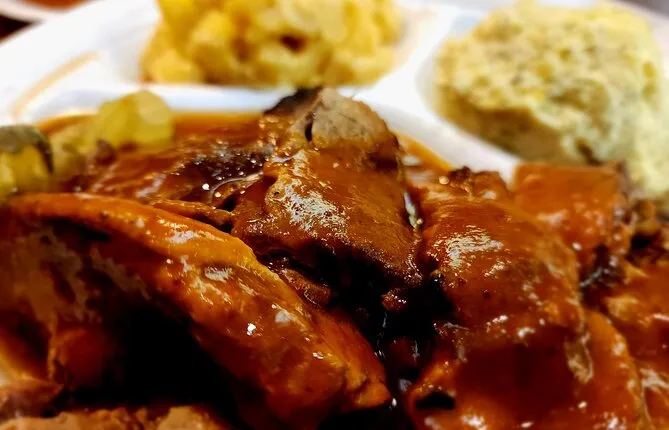 Smokehouse Secrets: A Birmingham BBQ Adventure