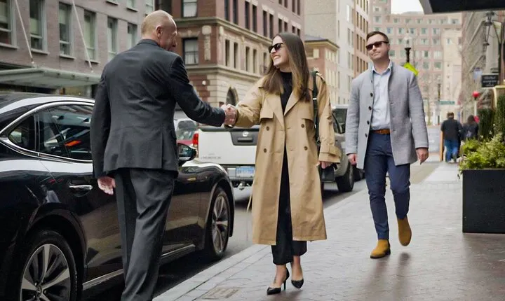 Private Luxury Helicopter Flight Over Boston with Hotel Pick-Up