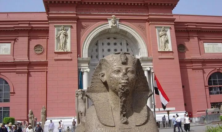 Egyptian Museum Old Cairo and Khan Al-Khalili Market W/ Lunch