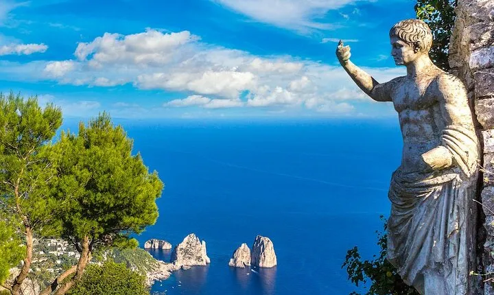 From Naples: Guided Capri Island Day Trip with all services