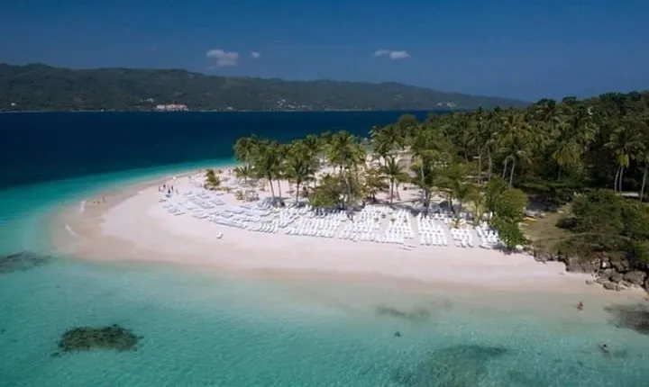 Full-Day Trip to Limon Waterfall and Bacardi Island