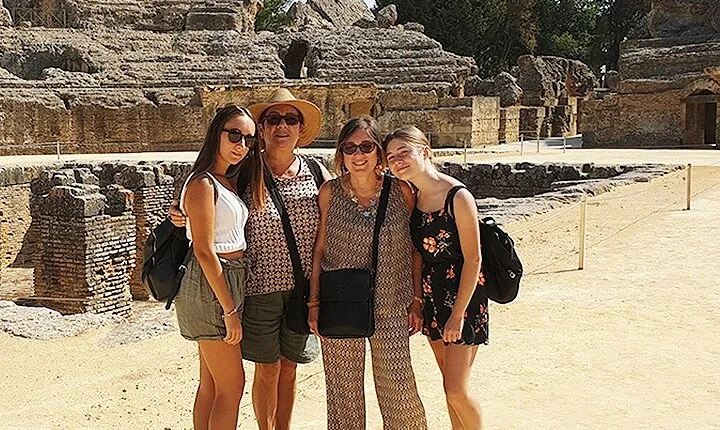 Private hald day tour to the historic roman city of Italica