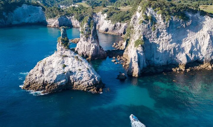Sea Cave Adventures in the Coromandel