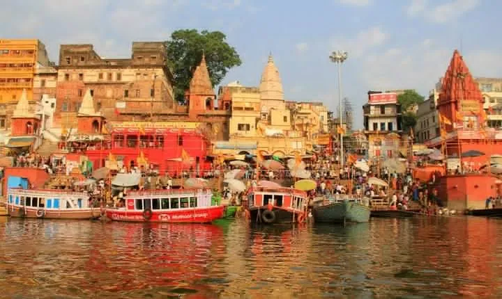 Varanasi and Taj Mahal Tour with Ganges Boat Ride