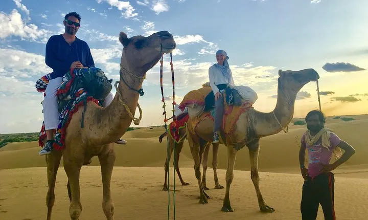 An Overnight Non-touristic Camel Safari (2PM to 11:30 AM Next Day)