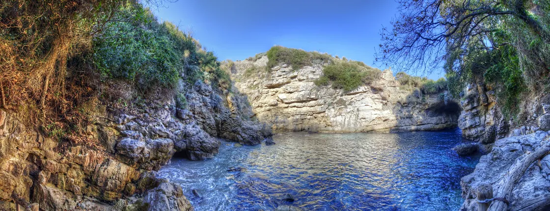 Sorrento Coast boat tour with limoncello tasting