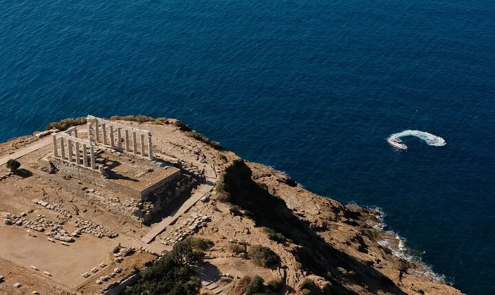 Private Sunset Cruise to Cape Sounio & the Athenian Riviera