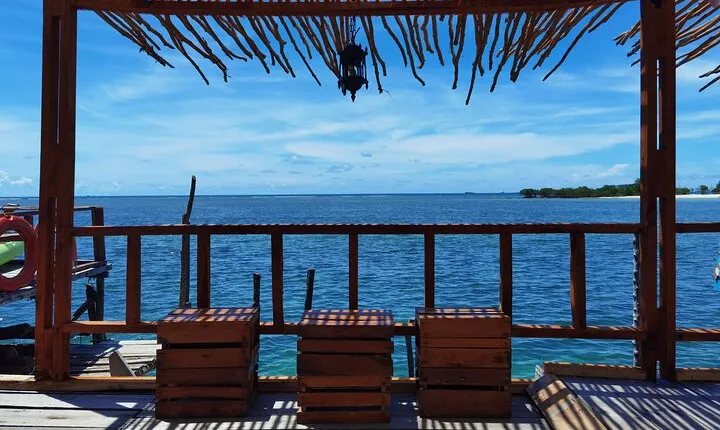 Private Full Day Tour with Snorkeling and Lunch in Bintan